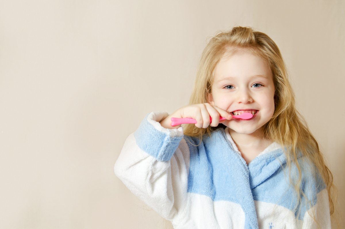 小编亲身血泪教训告诉您，孩子从小保护牙齿的重要性__凤凰网