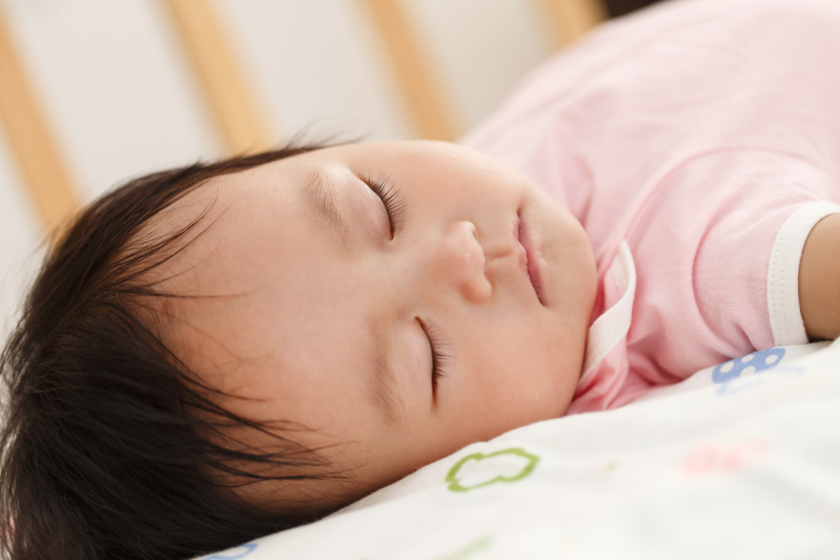 别着急和宝宝分床睡 到了这个年龄慢慢开始也可以 亲子时光 小豆苗疫苗助手